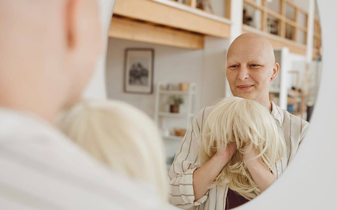 Comment bien choisir sa perruque ou son turban après une chimiothérapie ?