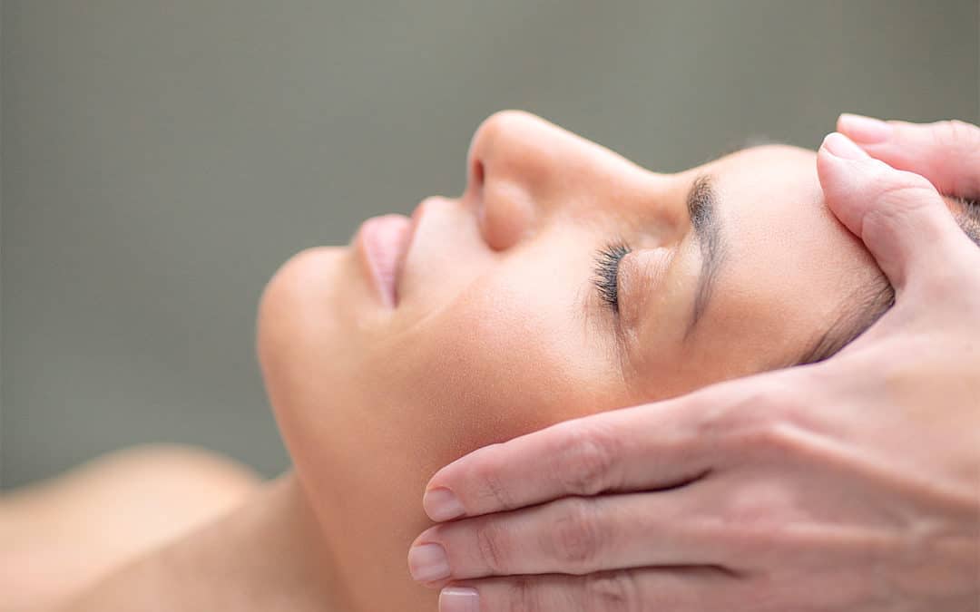 5 soins esthétiques adaptés pendant et après un traitement contre le cancer